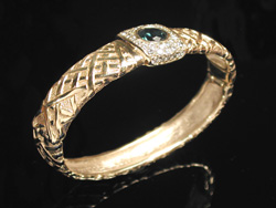 Diamond Cut Green Sapphire set amongst paved Diamonds Bracelet